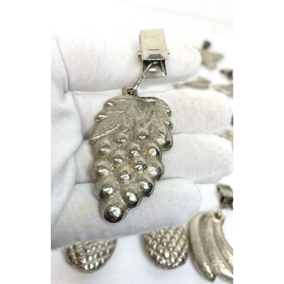 Tradewind Bay Tablecloth Weights Lot 16 Butterfly Dragonfly, Strawberries, Cow - Picture 10 of 16